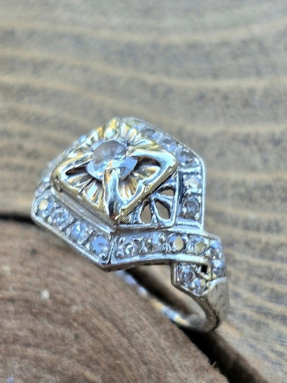 Platinum 950 Round Diamond Prong Setting Ring Two-Tone  Size 3.75